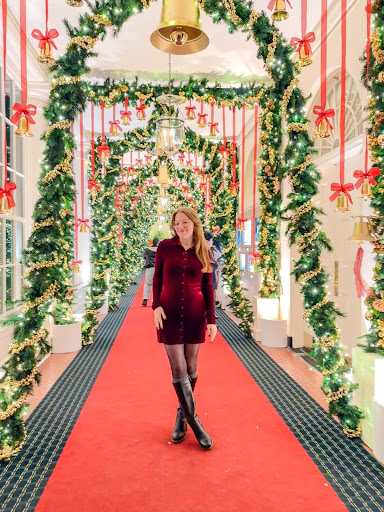 Laura Carlson in the White House East Wing Laura Carlson in the White House East Wing